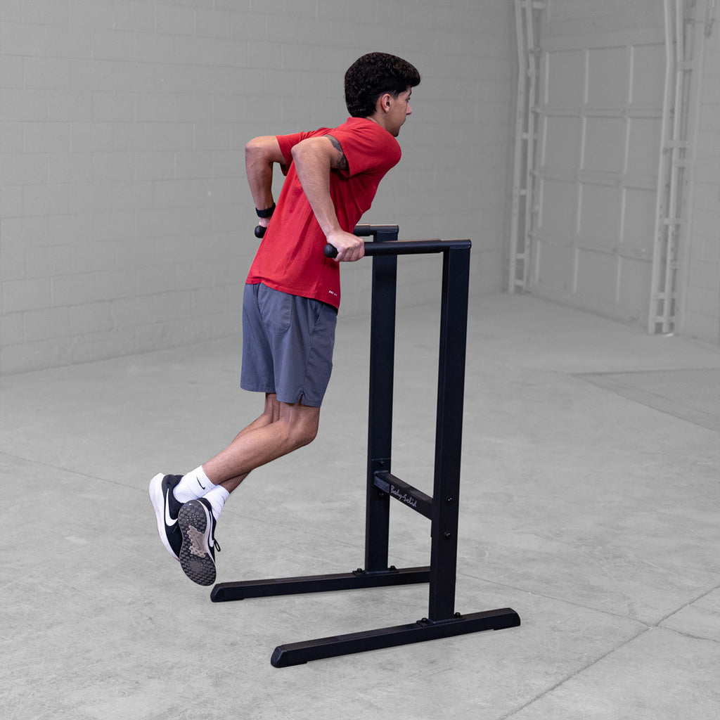 Body-Solid GDIP59B dip station detail